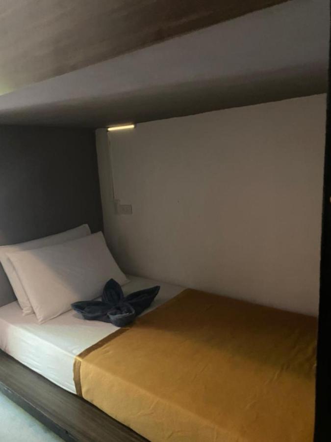 Lexias Hostel And Workspace - Siargao Catangnan Esterno foto